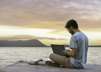 The 21 Best Digital Nomad Jobs - Newsweek